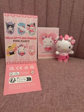 Hello Kitty Pink Party Figure - Hello Kitty